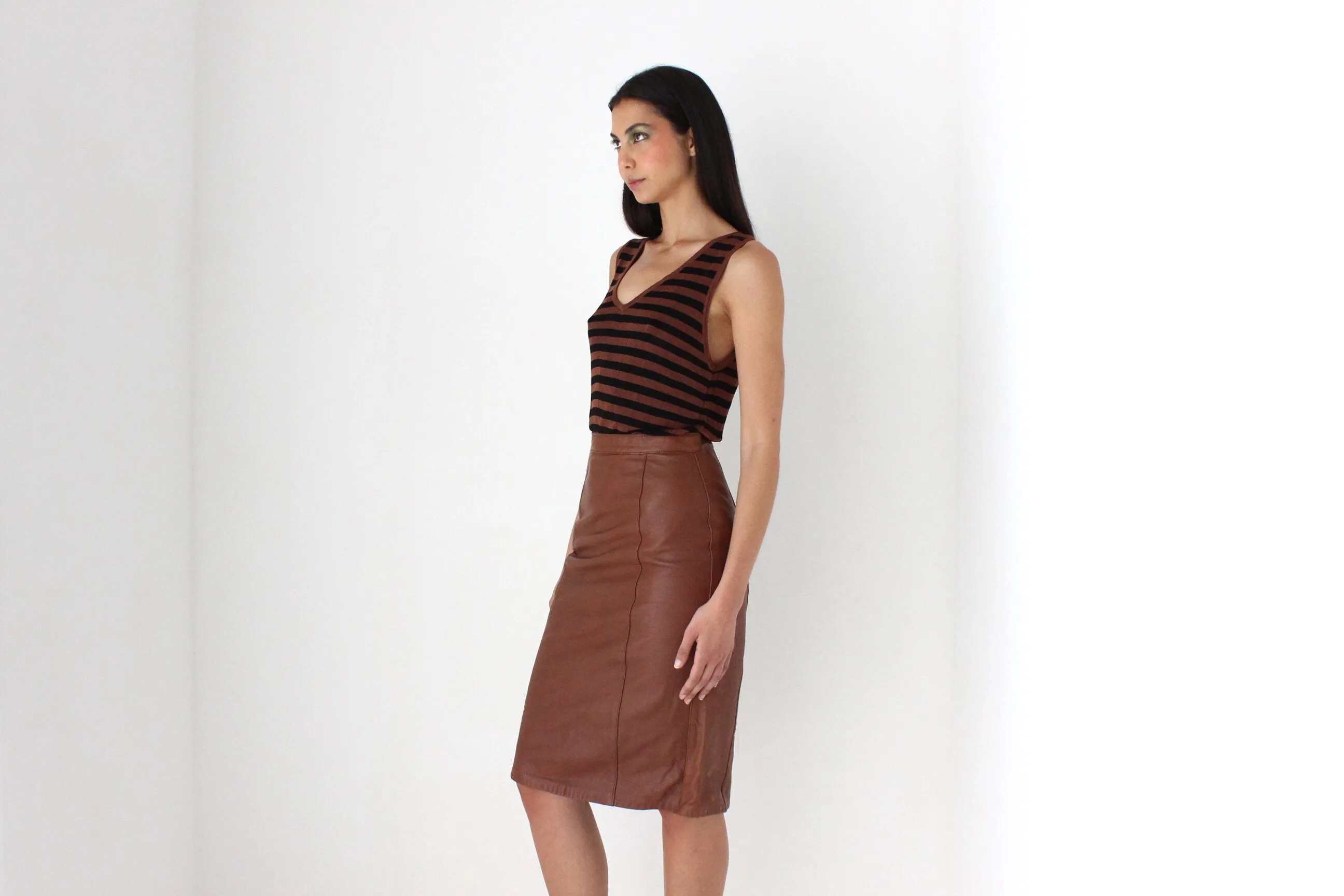 80s Chestnut Brown Italian Leather Knee Length Pencil Skirt