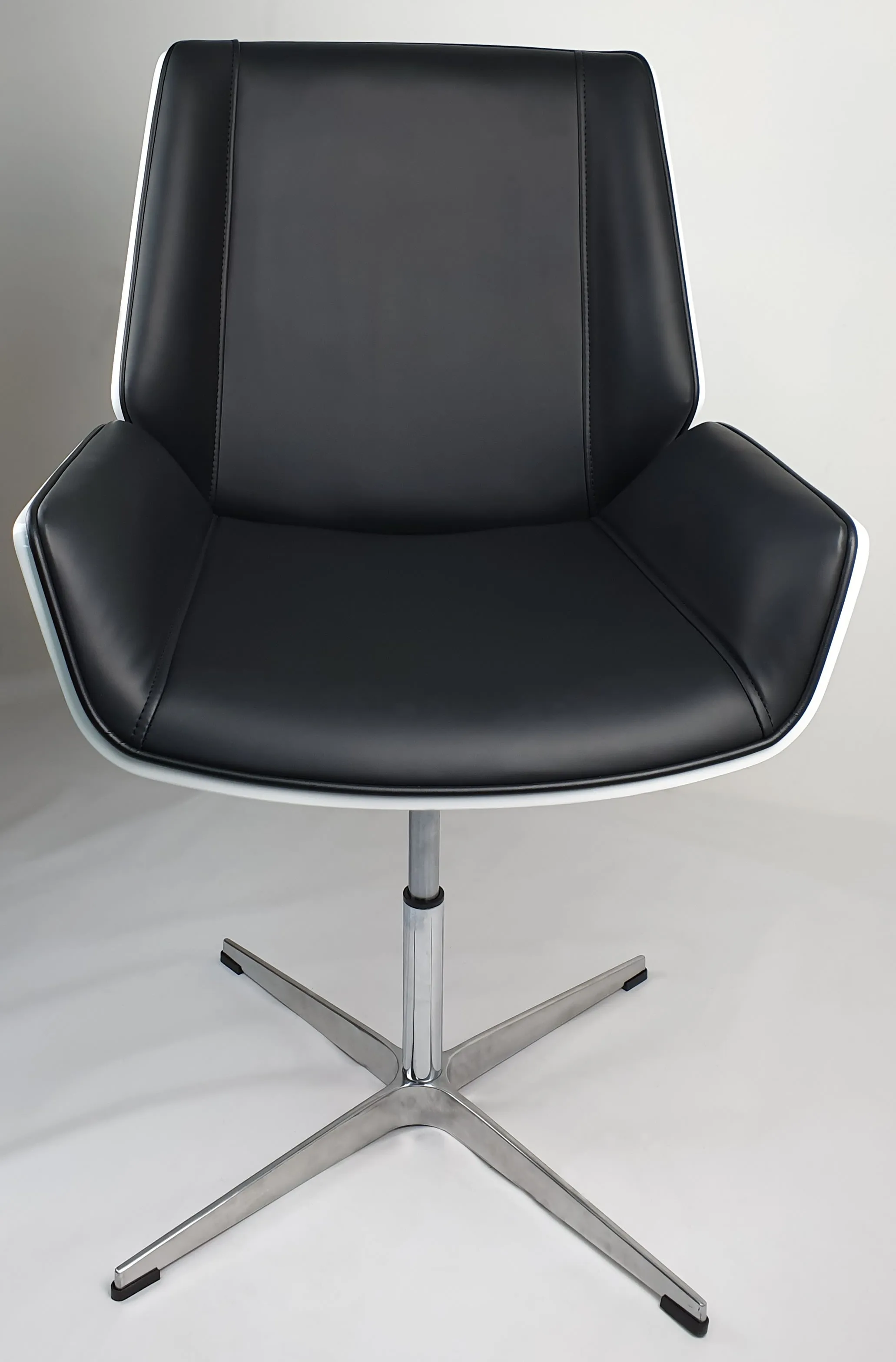 Black Leather Swivel Visitors Chair with White Gloss Shell - BG1C