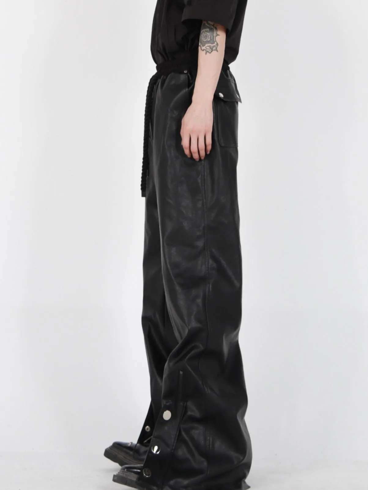 Button-Zip Faux Leather Pants with Thick Rope | Steatwear Trousers