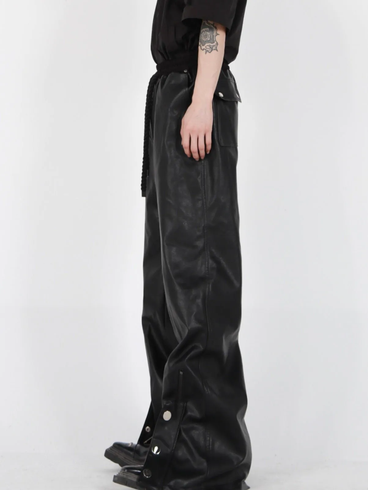 Button-Zip Faux Leather Pants with Thick Rope | Steatwear Trousers