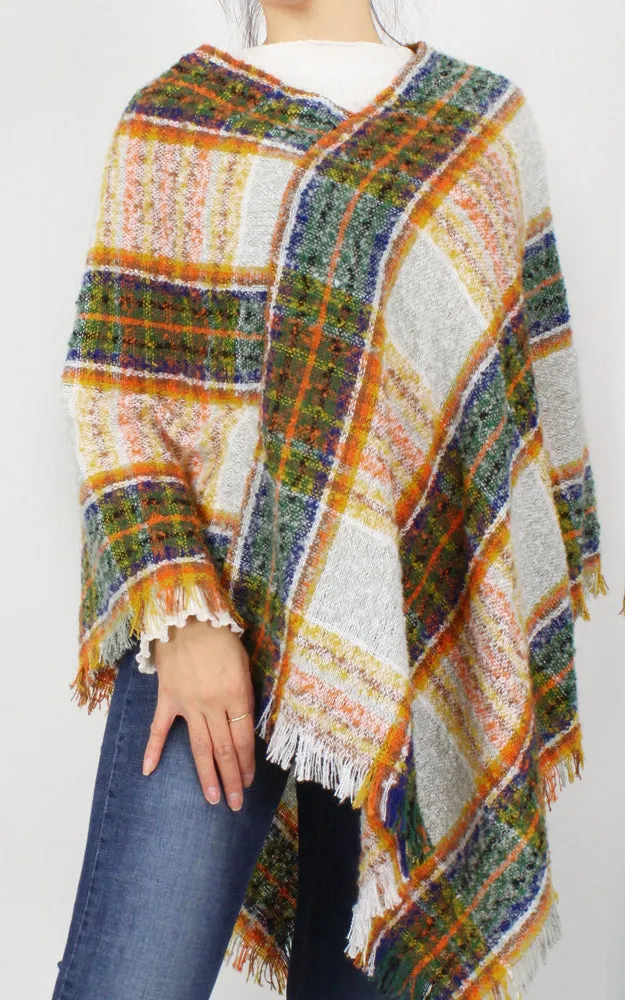 EPC10022 Plaid Woven Poncho with Short Trim