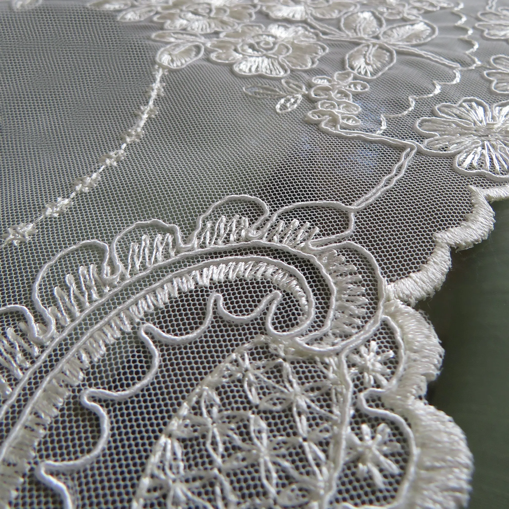 Louisa Lace Decorative Table Runner