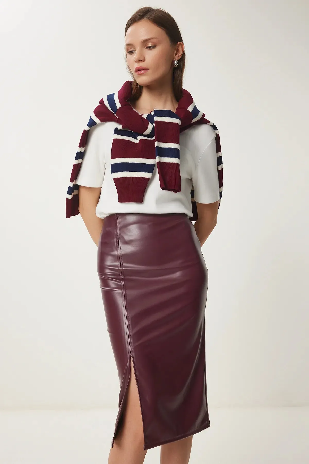 Slit Faux Leather Pencil Skirt Claret red