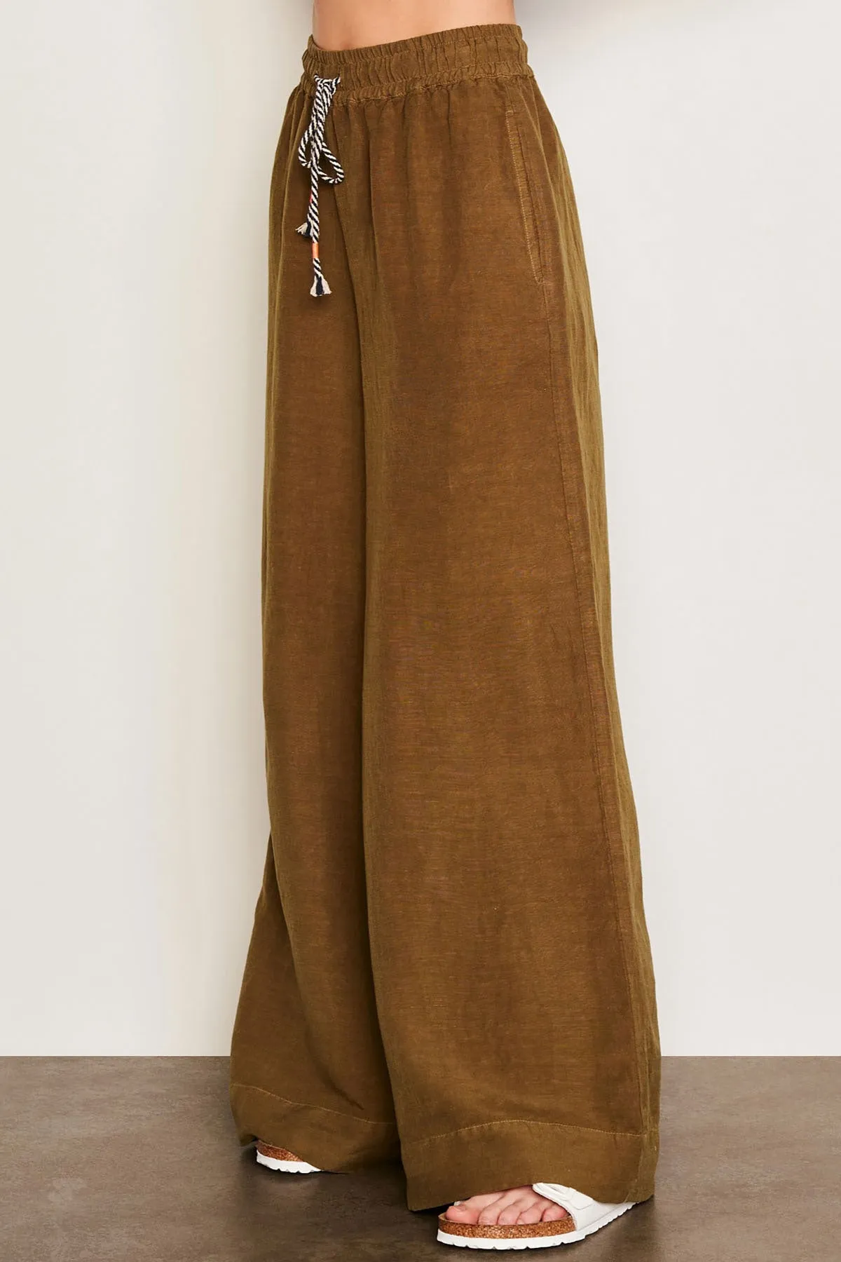 Sundry Linen Wide Leg Pant in Olive