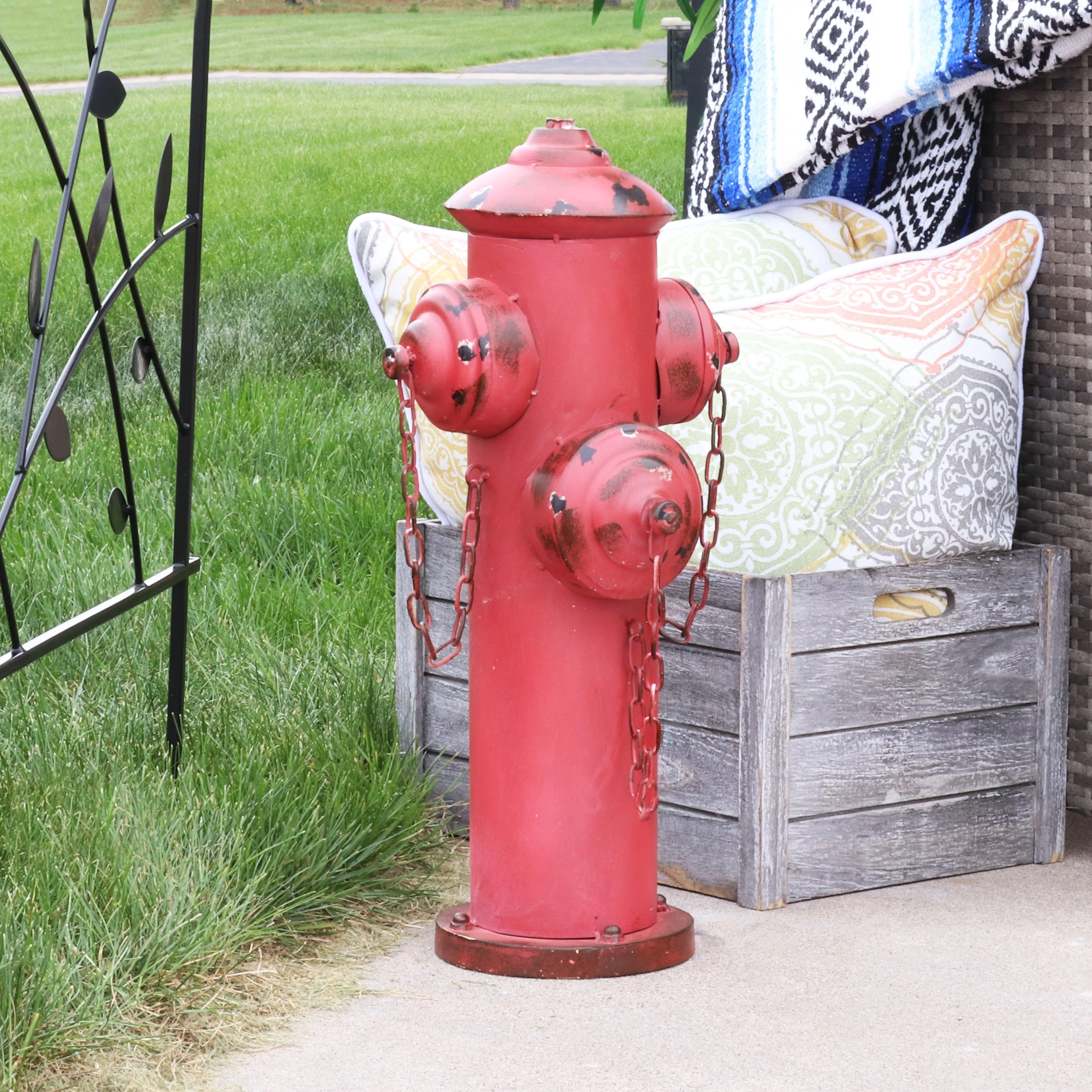 Sunnydaze Fire Hydrant Dog Pee Post Metal Garden Statue