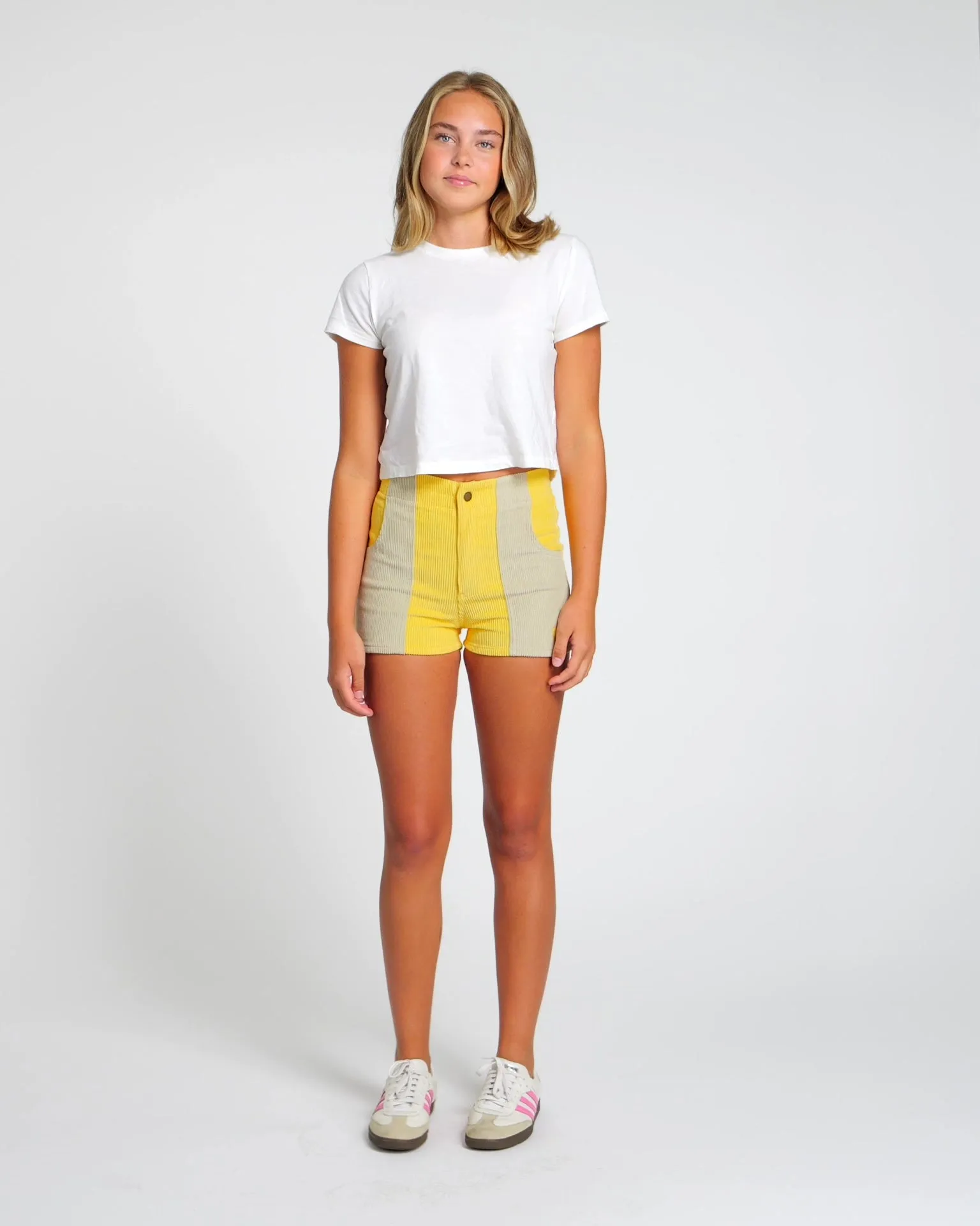 Women's Short (Yellow/Sand)