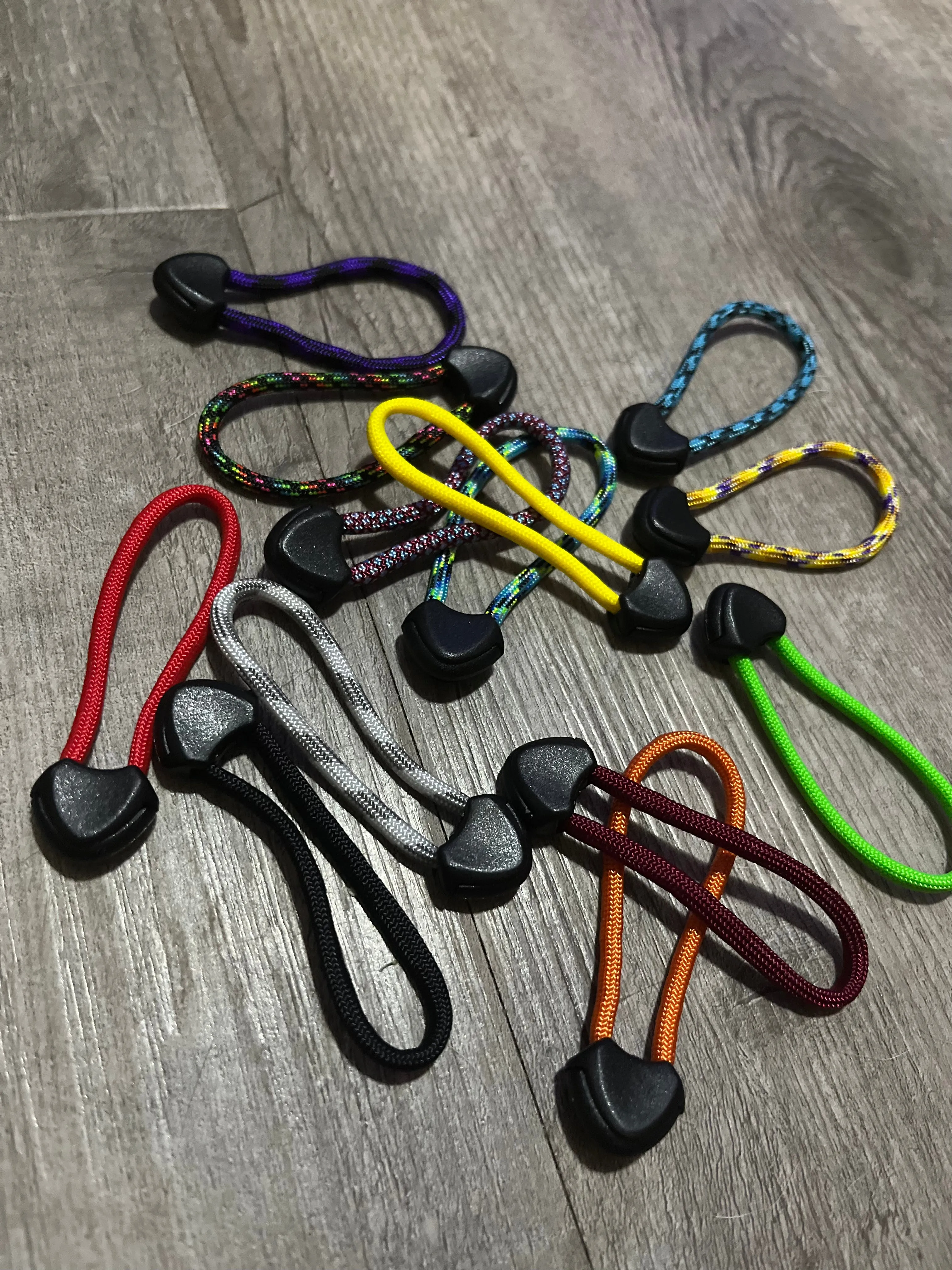 Zipper Pulls Paracord